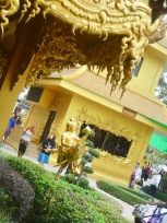 Chiang Rai: The golden building